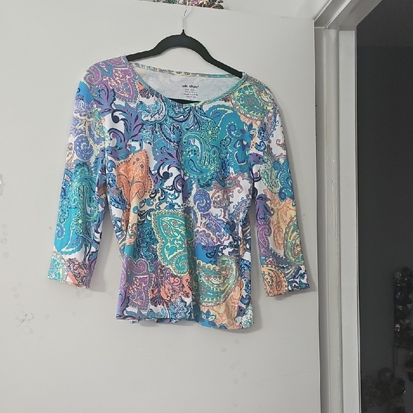 Vibrant Paisley Women's Blouse - Picture 1 of 7